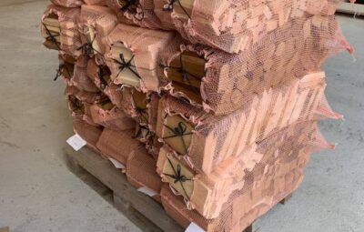 Palle med 20 vedsekker